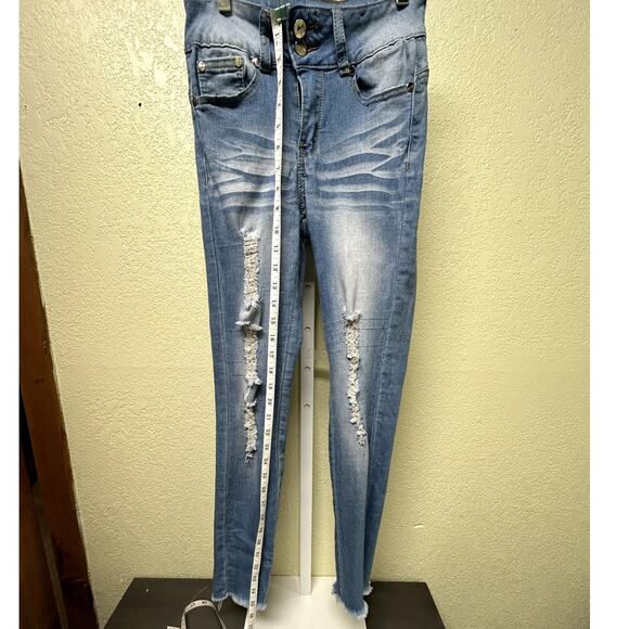 Blue Republic Jeans - Picture 8 of 9